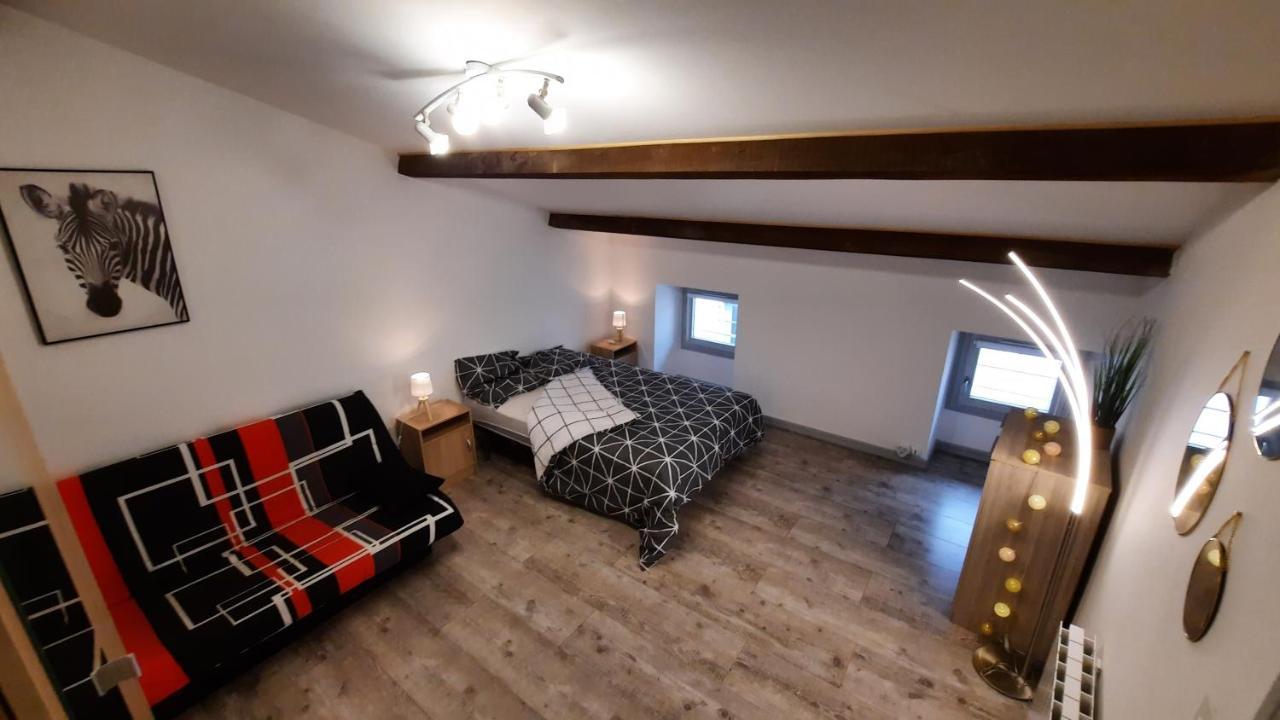 Suite 3 Pieces Chambre+Cuisine+Sdb Centre Ville Privas Ngoại thất bức ảnh