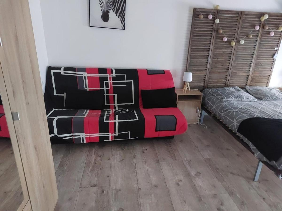 Suite 3 Pieces Chambre+Cuisine+Sdb Centre Ville Privas Ngoại thất bức ảnh