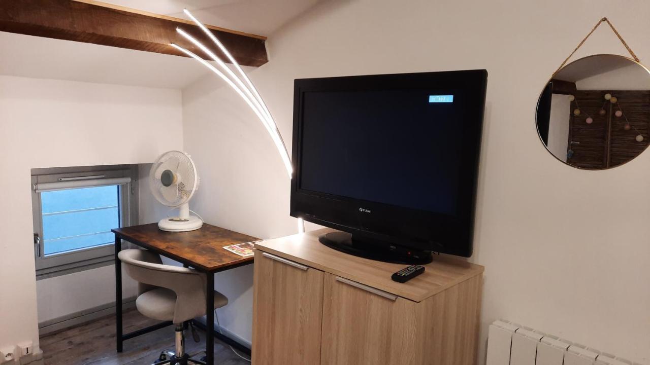 Suite 3 Pieces Chambre+Cuisine+Sdb Centre Ville Privas Ngoại thất bức ảnh